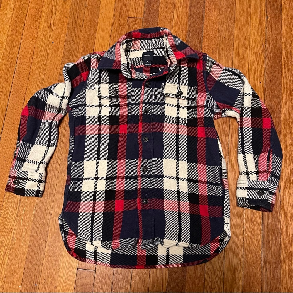 Sturdy plaid button down long sleeve shirt size 6-7